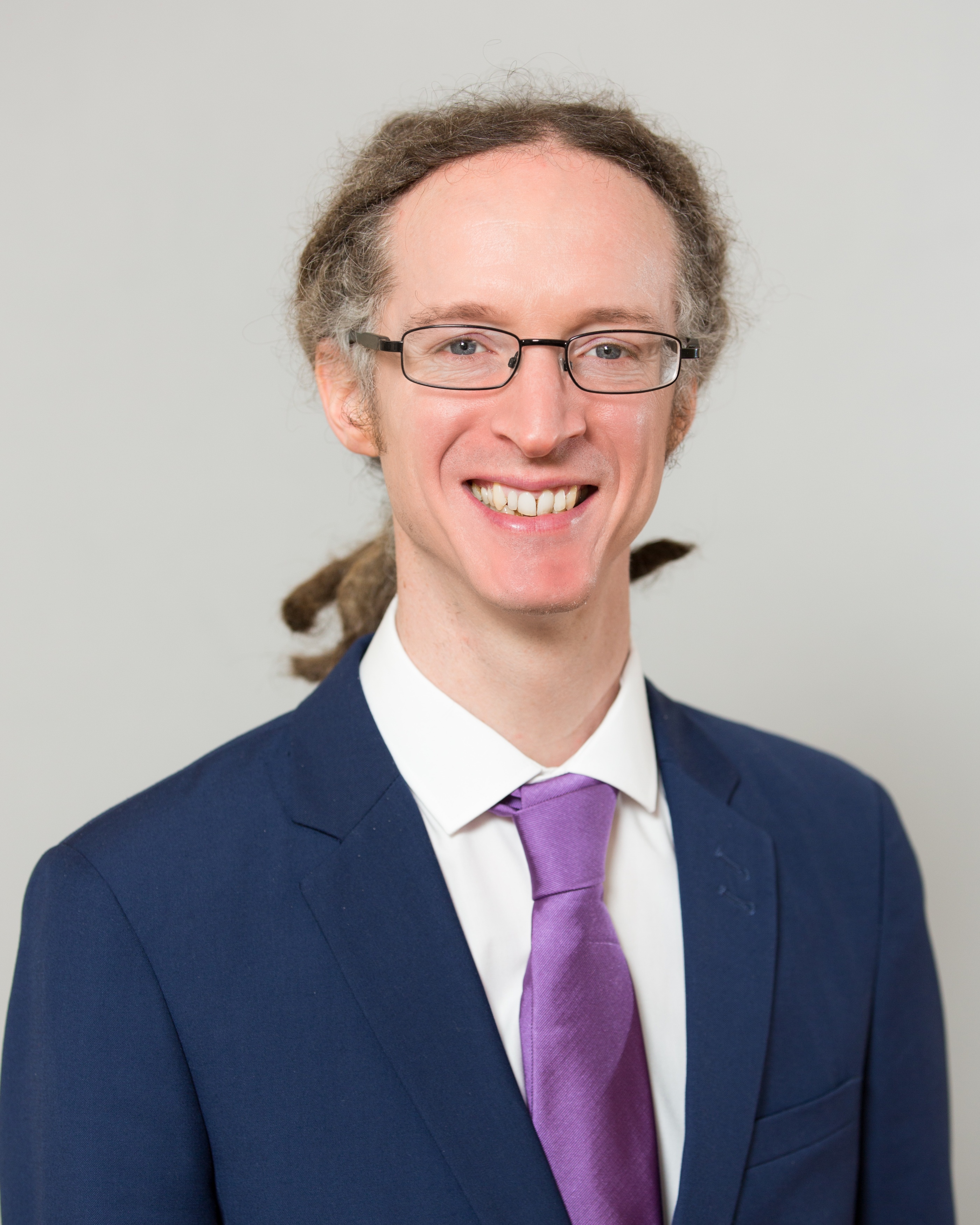 Writer: Lughaidh Ó Broin