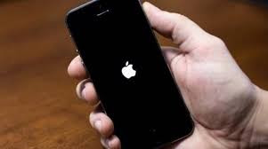 iPhone stuck on Apple logo