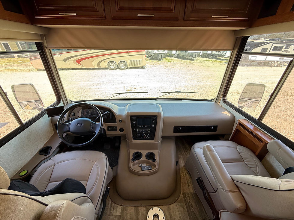 Thumbnail: 2017 Forest River Georgetown 328TS