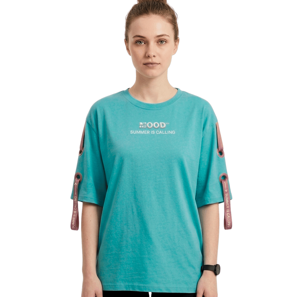 Футболка з брендованими стрічками