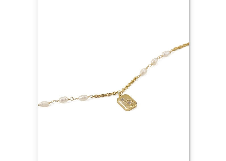 Thumbnail: Gold/White Gold Plated Zircon Star with natural pearl necklace