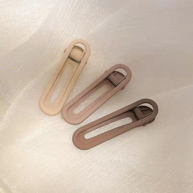 Thumbnail: Candy Colour Hair Clips (3 pieces)