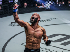 Demetrious Johnson's professional fighting record overview and career highlights