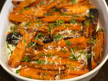 Parmesan Garlic Roasted Carrots