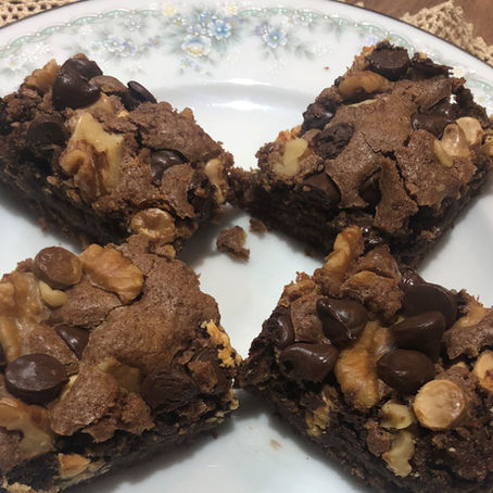 VALENTINE BROWNIES