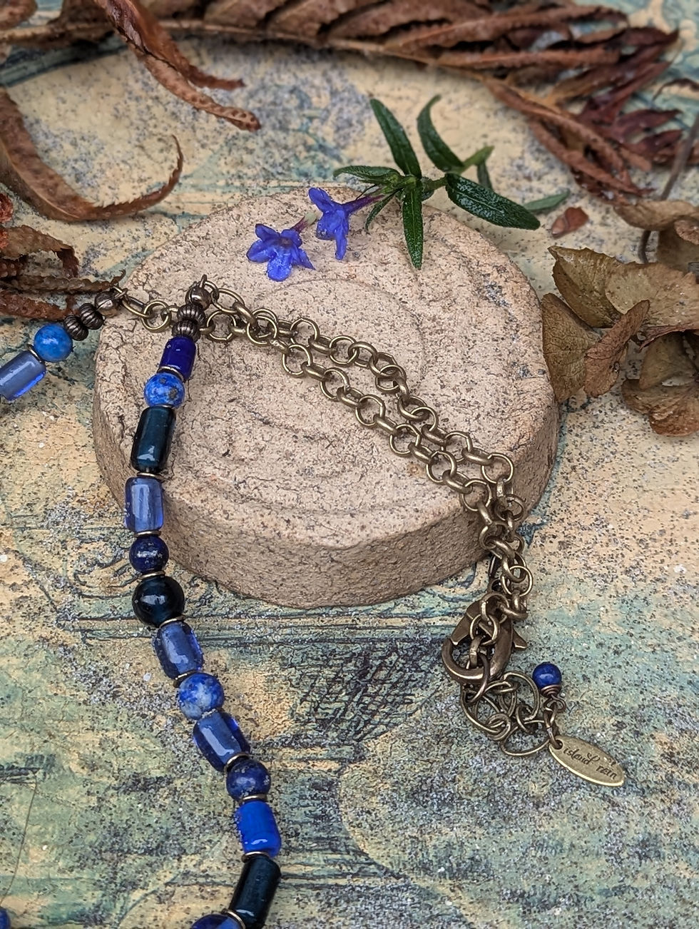Thumbnail: shades of blue - necklace 