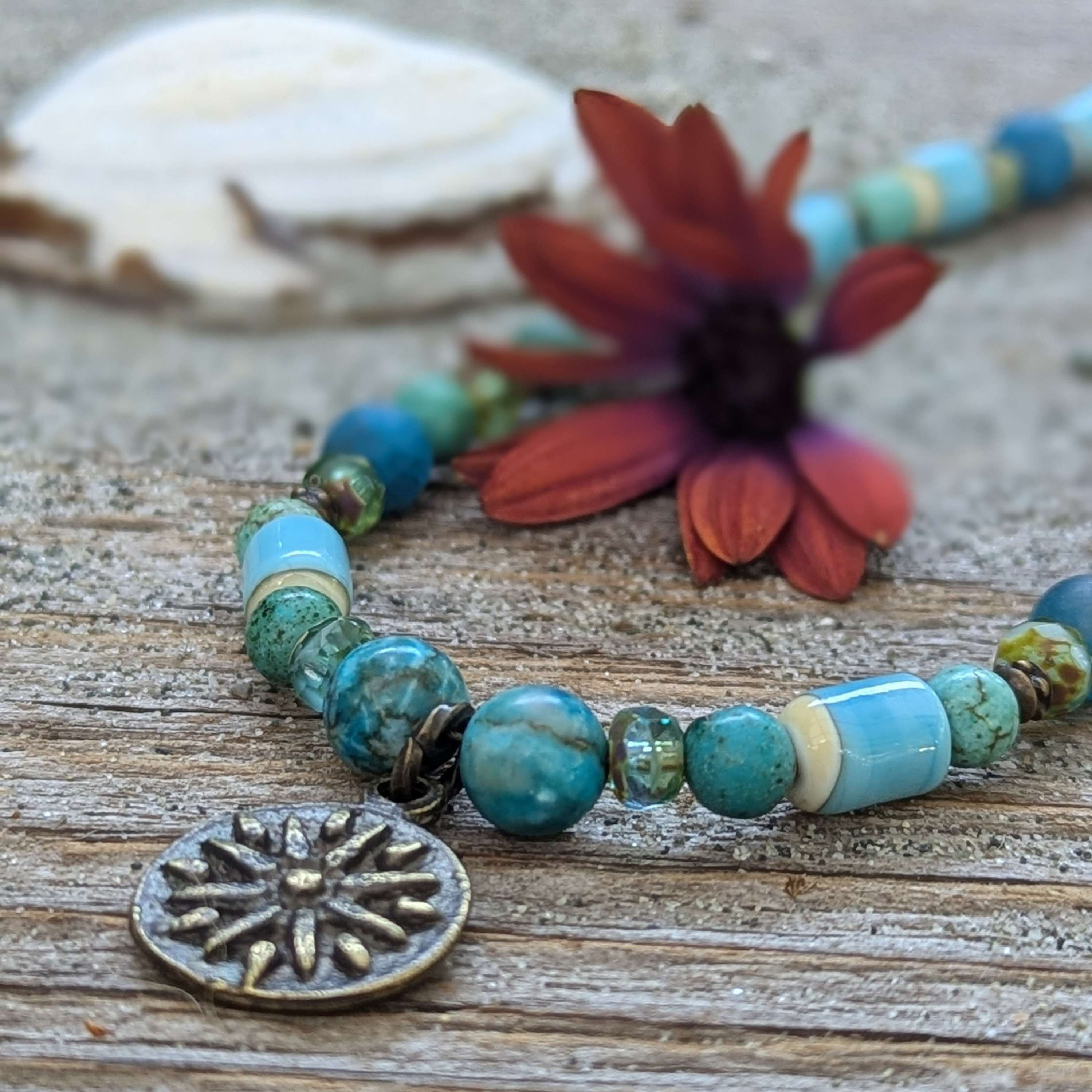 turquoise sun - a necklace 