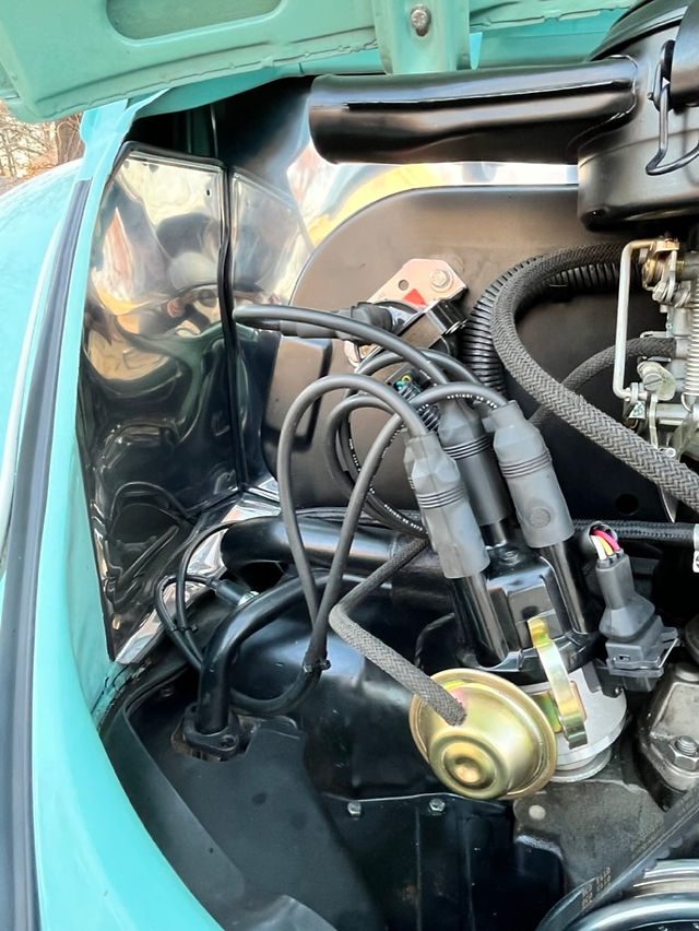 ignition distributor and electronic ignition