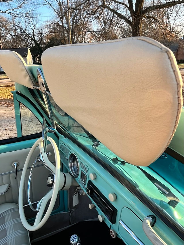vw sunscreen dtails 