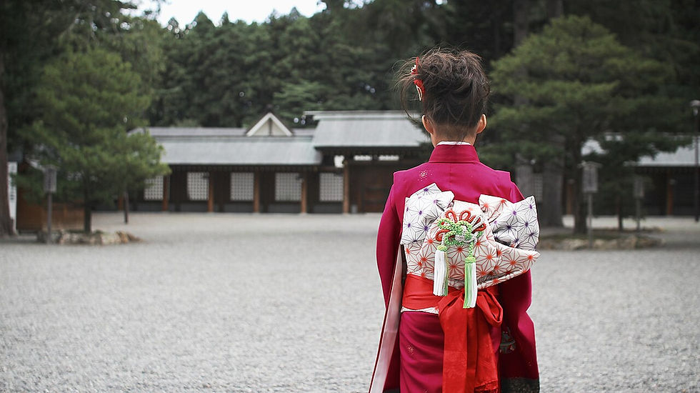 A 7-year-old girl dressed up in Kimono for 7-5-3 celebration. Photo by Miki Yoshihito