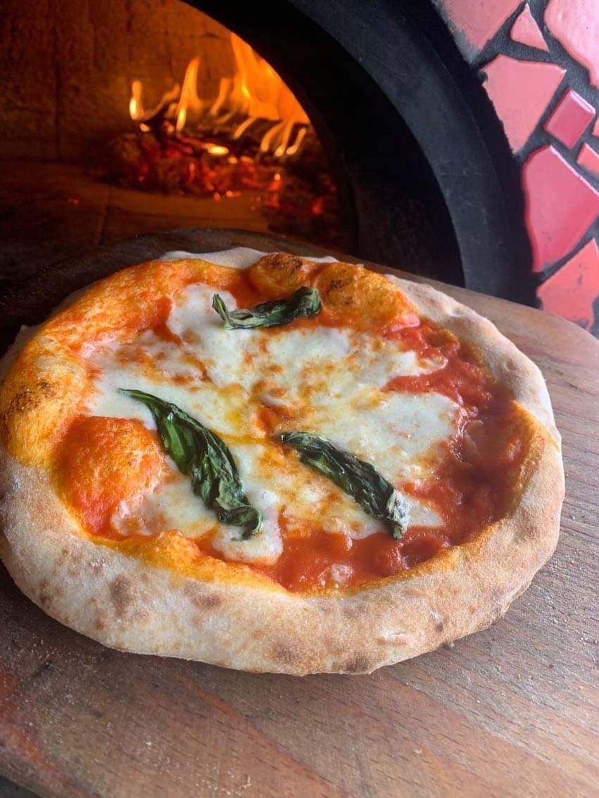 石窯PIZZA&GELATO Felice(キッチンカー)