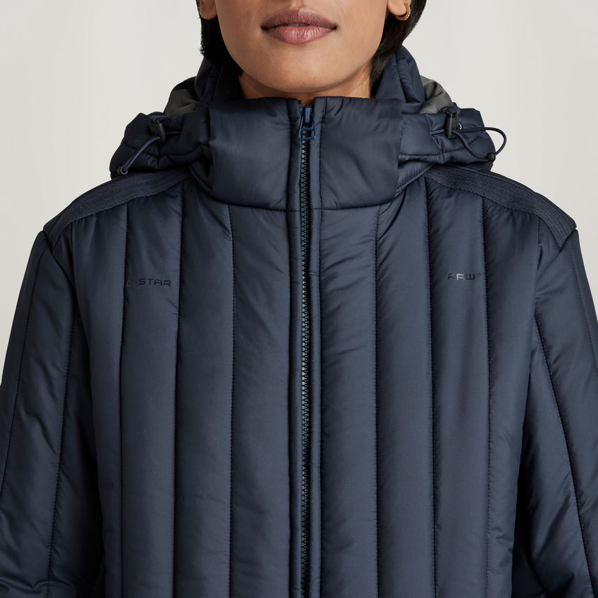 Thumbnail: Vertical Quilted Jacket / Size Medium