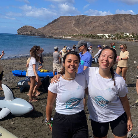 Taller para aprender a actuar ante el varamiento a cetáceos en Fuerteventura