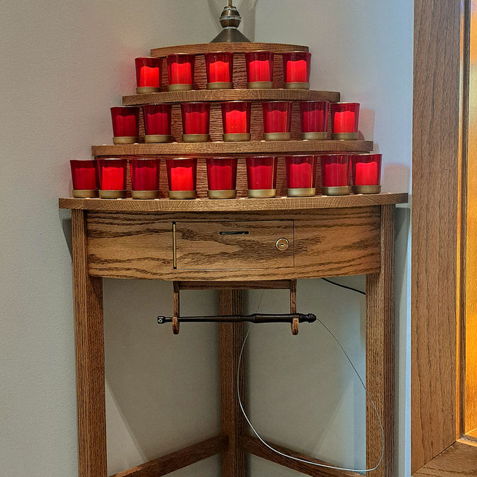 Electric votive candle.
Electronic votive candle.
Custom votive candle.