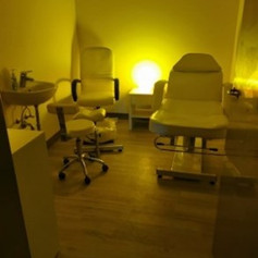 Behandlungsraum2.jpg