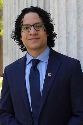 Luis_Cropped_5_edited.jpg