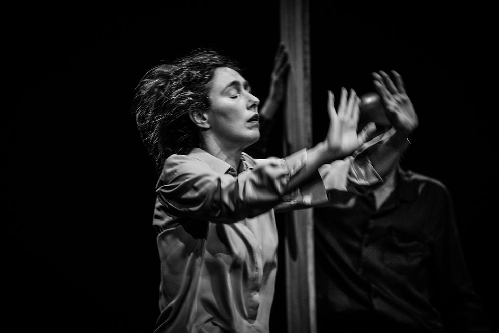 LUCI DI CARNI // IN SCENA