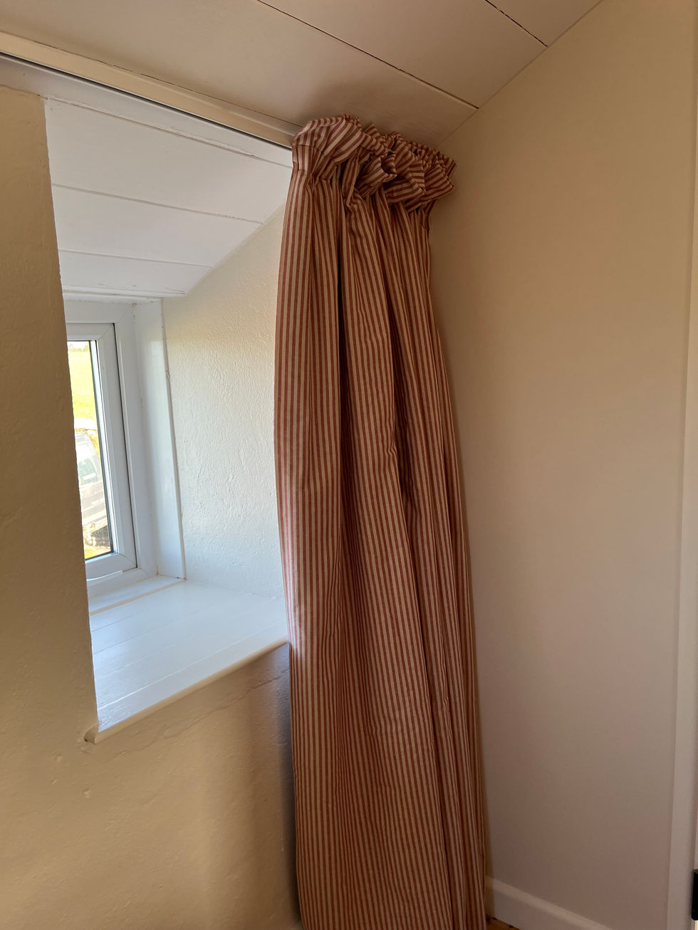 Ruffle top stripe cushion
