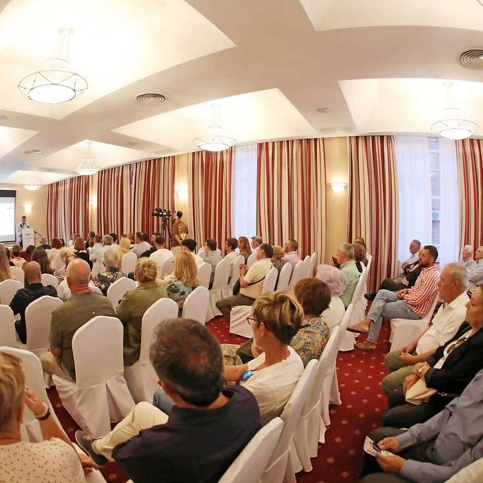 PARTIDO AUTÓNOMOS Y TORREMOLINOS ÚNICO presentan su candidatura por Torremolinos