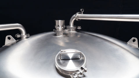 15bbl Fermenter Unitank Dry Hop Port Ultimate Brew Service.jpg