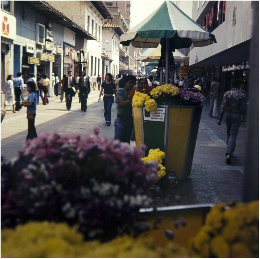 Ventas de flores en los 80s