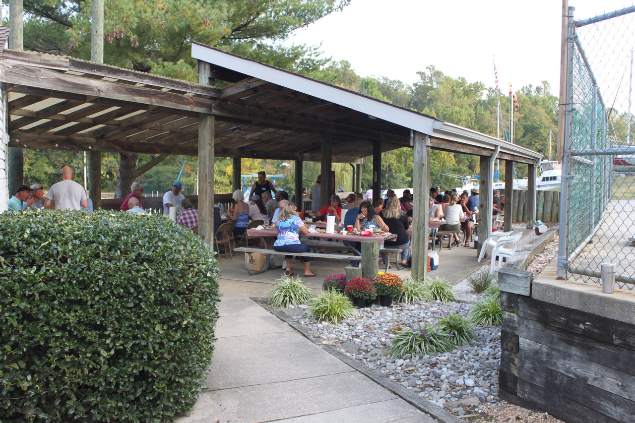 NOTICES & EVENTS Flag Harbor Marina