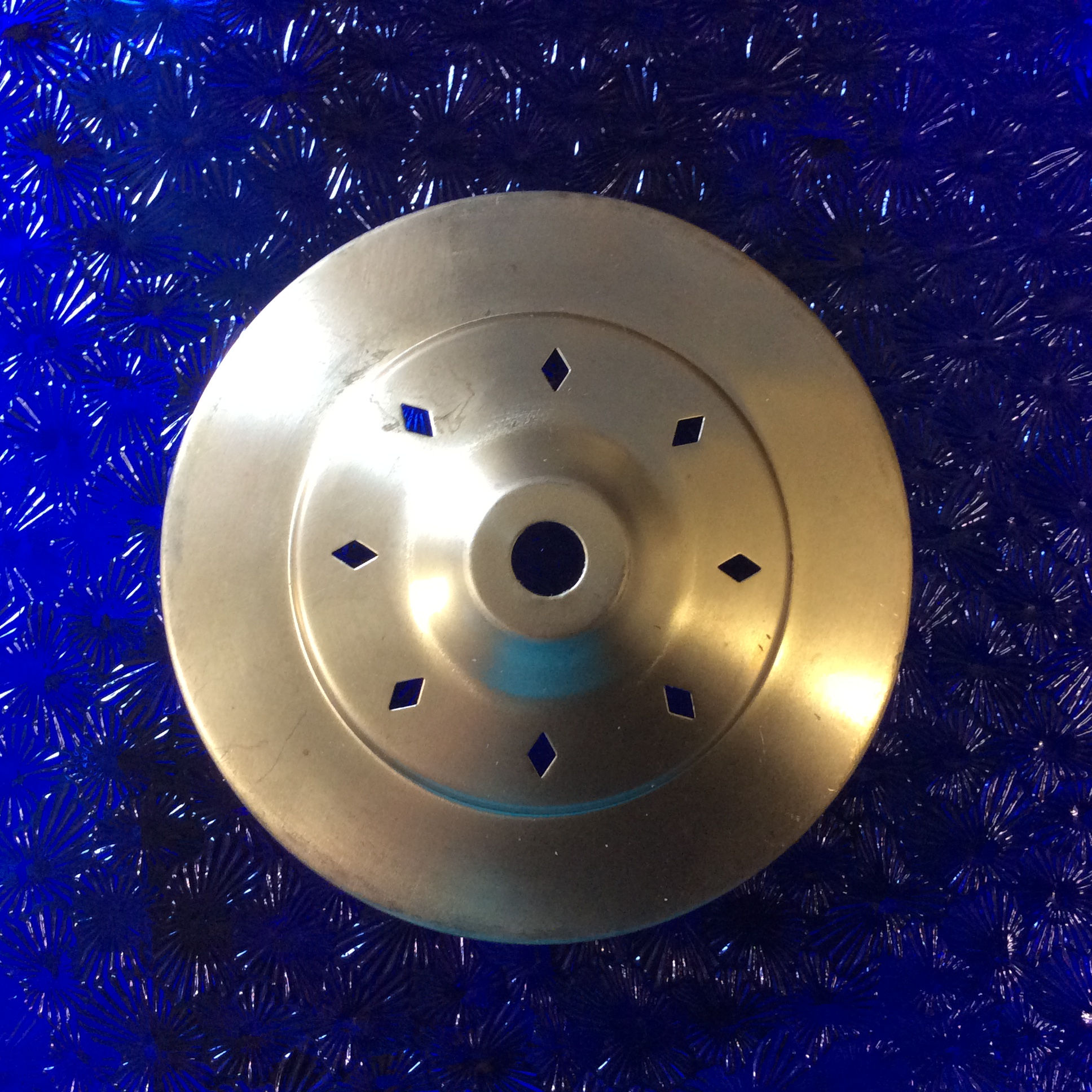 Brass vented vase cap 4 1/2 inch (114mm)