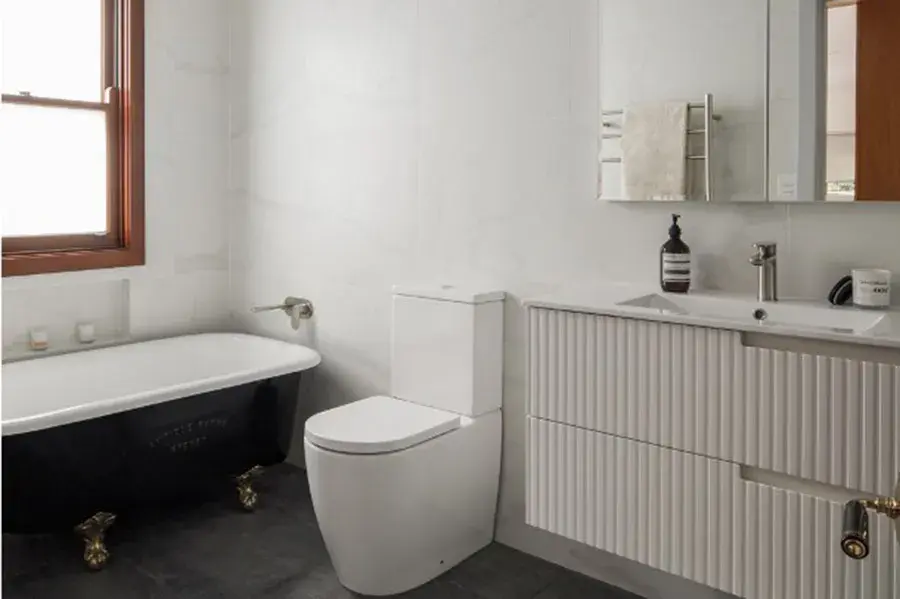 Wollstonecraft Bathroom Renovation by tucasa constructions