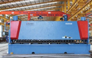 CNC-6100-x-20-mm-Shearing-Machine-300x191.jpg