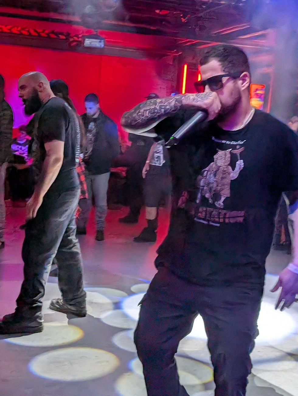 Pyrexia's vocalist working the crowd, DNA Lounge, San Francisco, CA, November 15, 2025