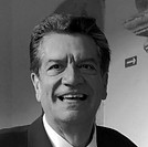 Mtro. José Enrique Regil Vargas.jpg