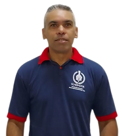 Instrutor André reis
