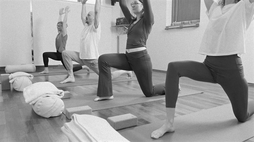 true-lena_yoga_02_edited.jpg