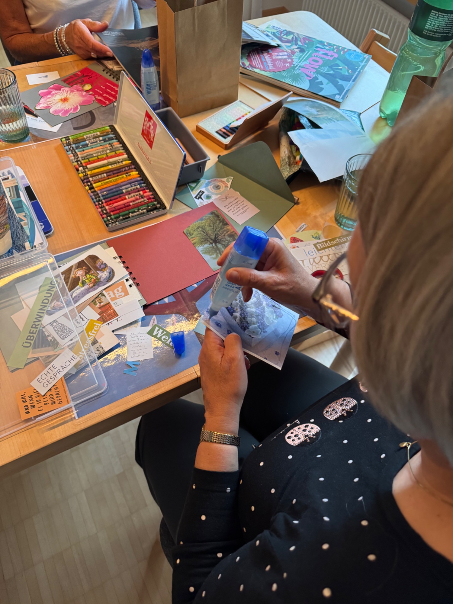 Bild zu Abendatelier