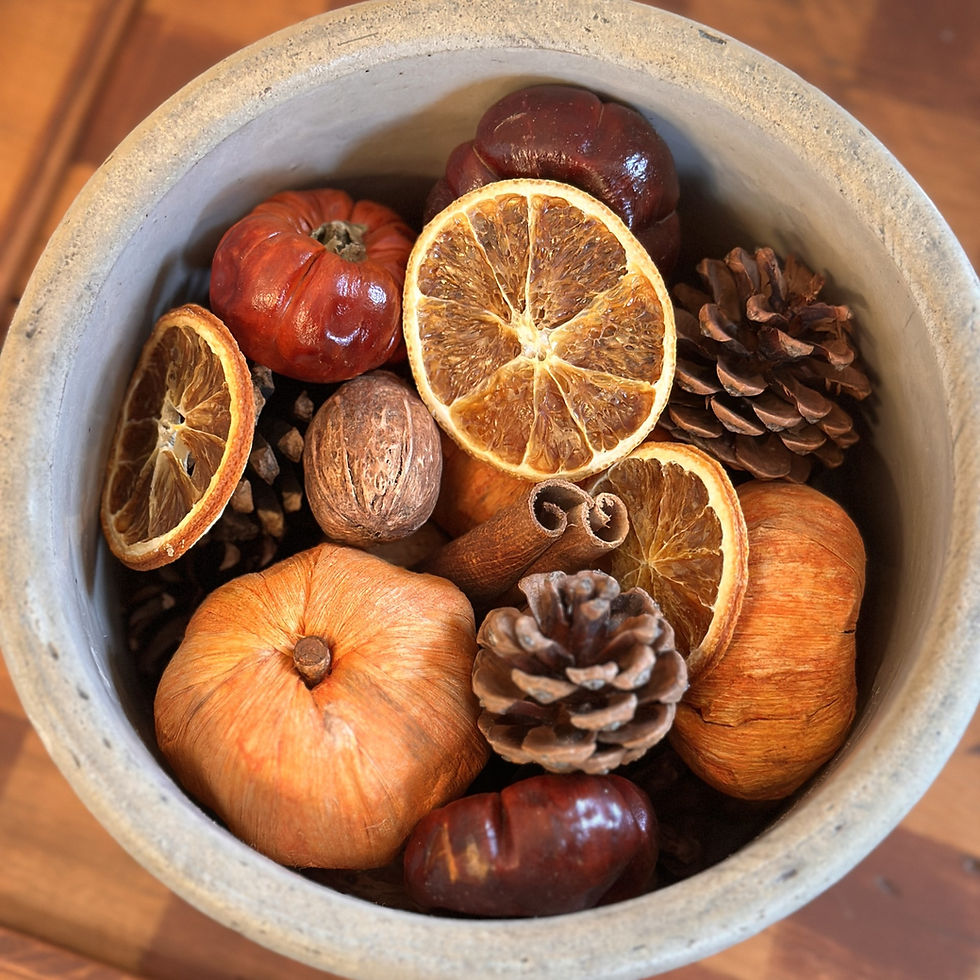 Thumbnail: Warm Spiced Pumpkin Potpourri With Refresher Oil