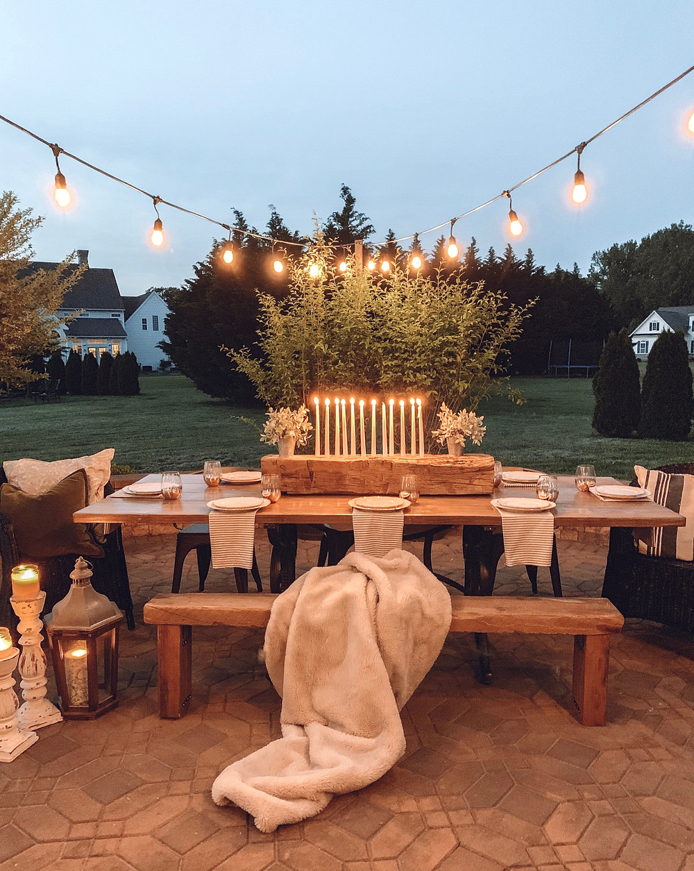 outdoor dining space, patio refresh, patio makeover, simple farmhouse decor, better homes and gardens, ORC, one room challenge, patio
