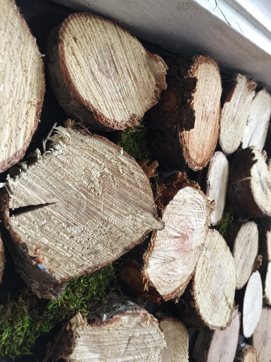 wood slice mantel, mantel filler, mantel decor, the simple farmhouse