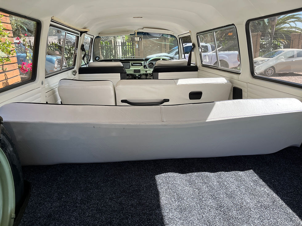 Thumbnail: 1974 Volkswagen Kombi