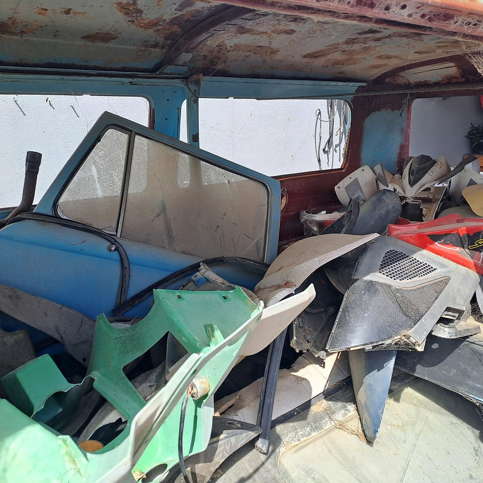 Thumbnail: 1973 Volkswagen Kombi
