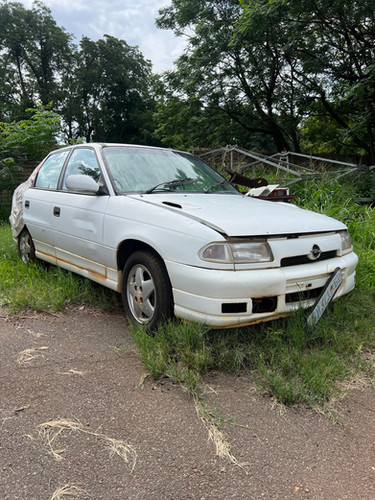 1995 Opel Astra 1.6 | Vintage Motors SA