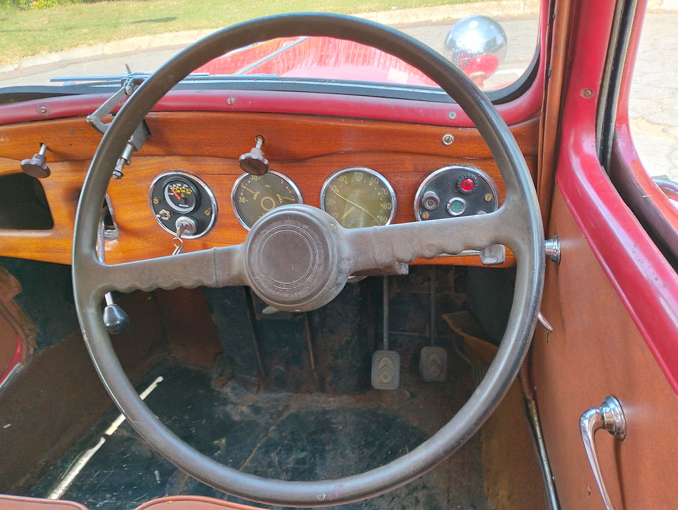 Thumbnail: 1952 Citroën L15