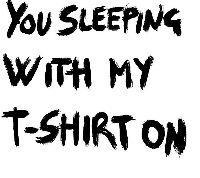 Moments - T-shirt.jpg