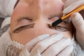 beautician-doing-microblading-procedure-client-s-eyebrows_23-2149183855.jpg