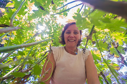 Monique im Grünen
