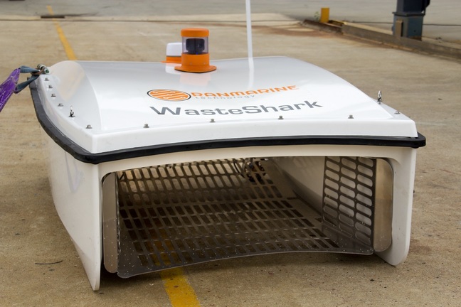 Képtalálat a következőre: „wasteshark water drone”