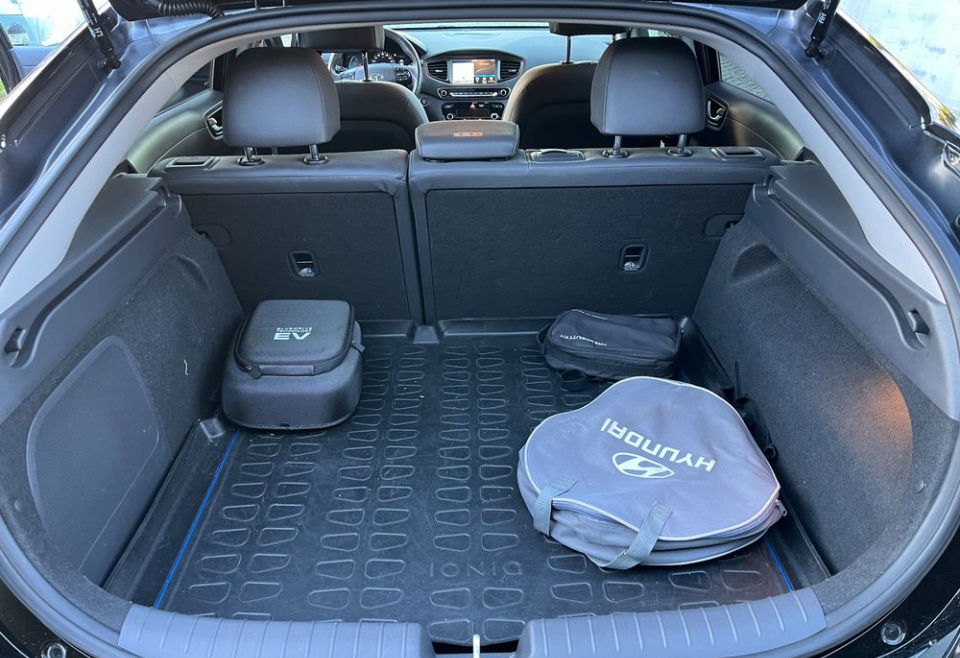 Miniatura: Hyundai Ioniq 28 kWh