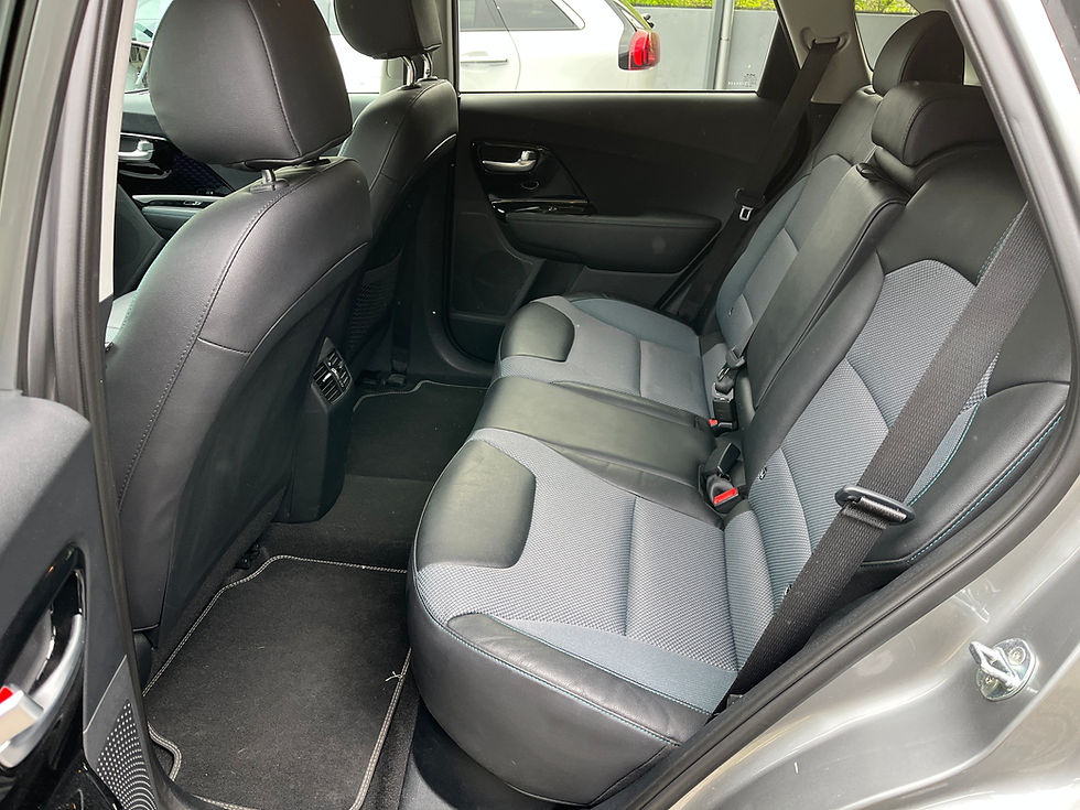 Miniatura: Kia Niro 64 kWh 2022