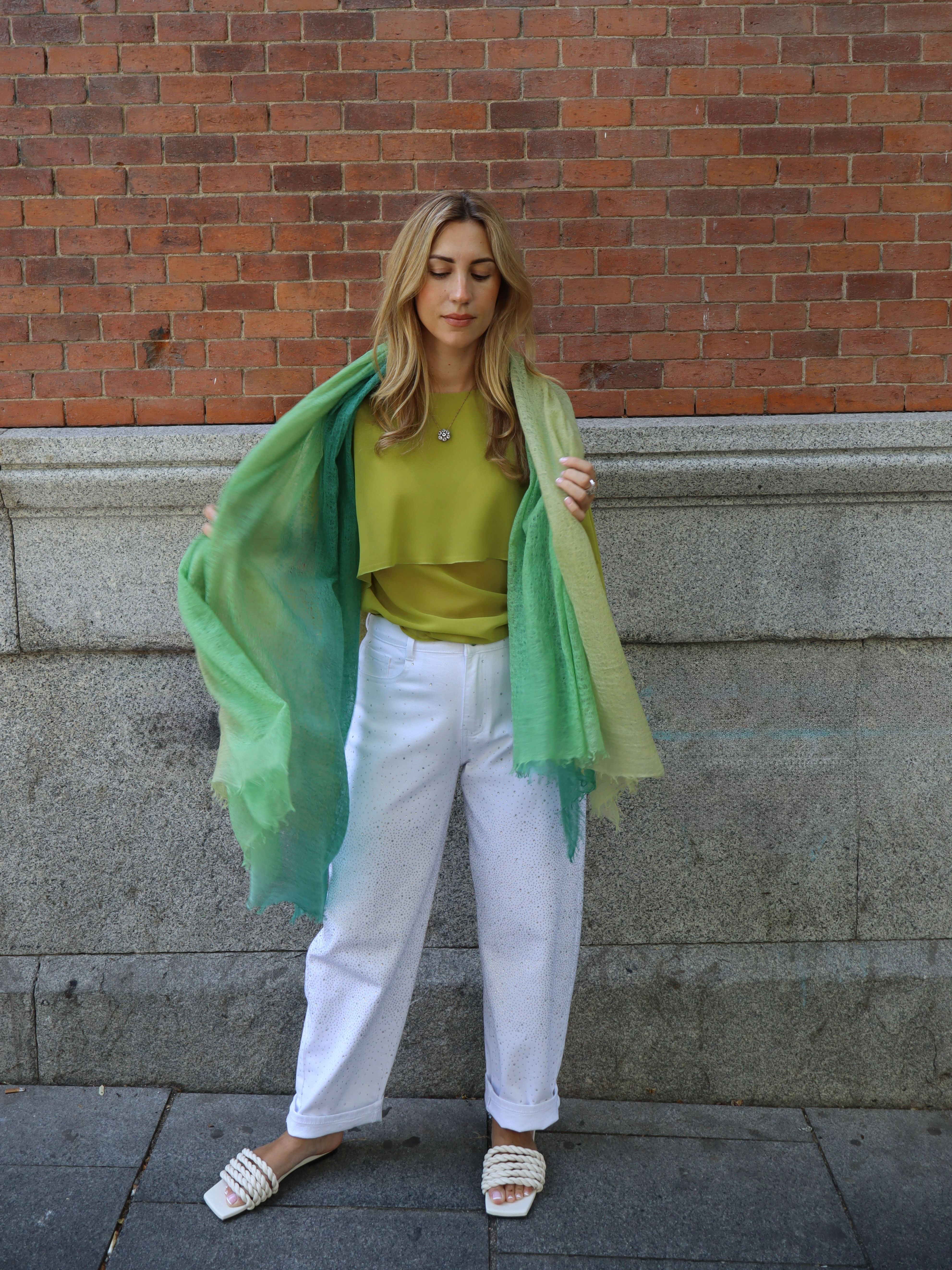 Chal cashmere verde degradé