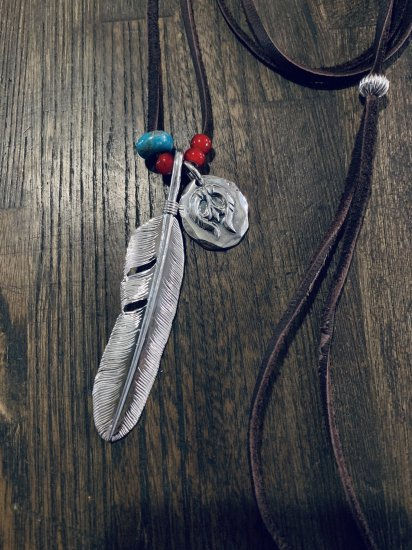 Custom Feather Necklace-005