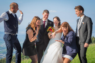 Hochzeitsfotografie-lustiges-Gruppenbild